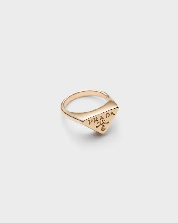 Eternal Gold ring in yellow gold Eternal Gold ring in yellow gold