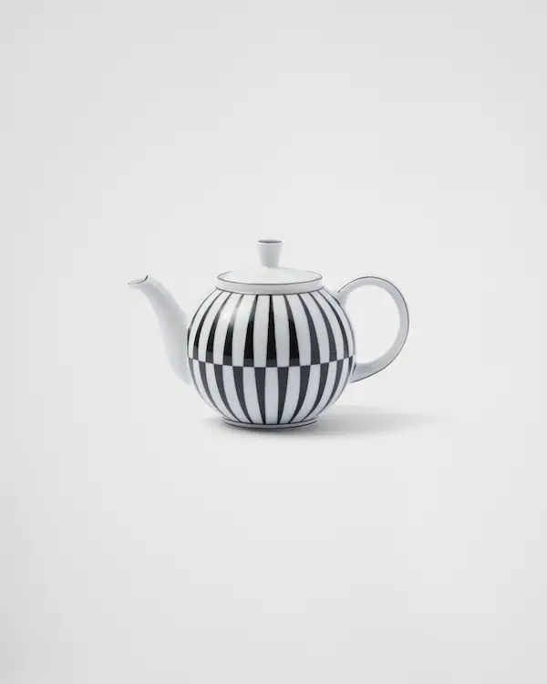 Porcelain teapot - Stripes