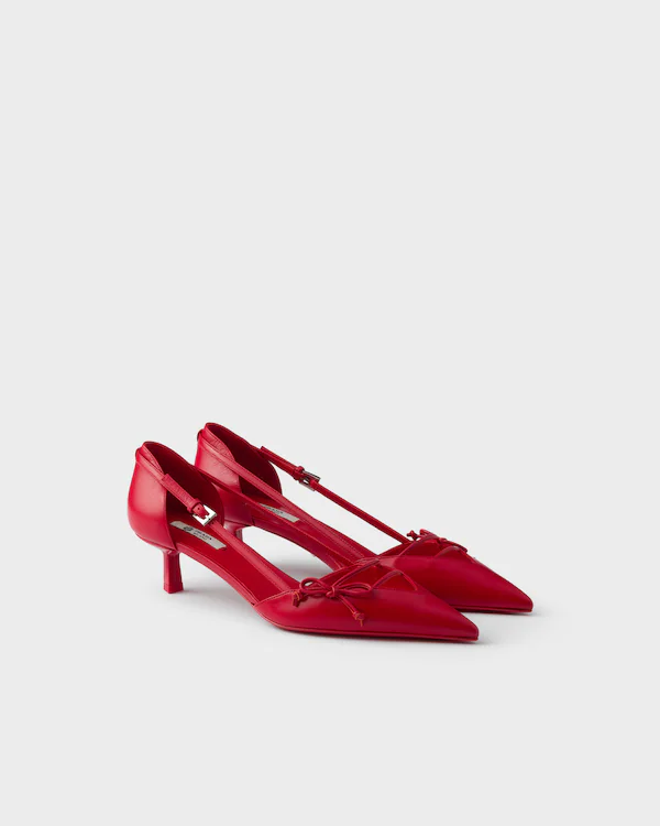 Open-side leather pumps Open-side leather pumps
