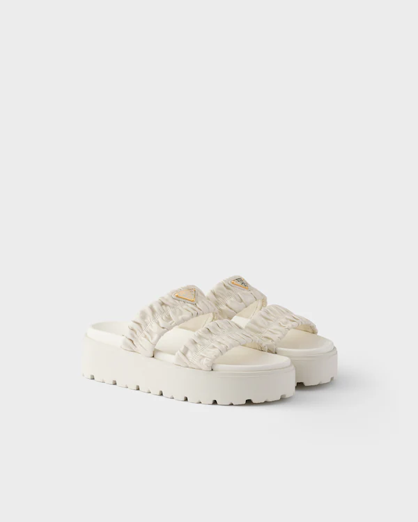 Matelassé nappa leather flatform slides