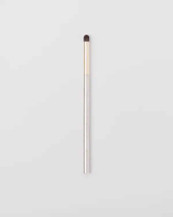 07 Eye defining brush